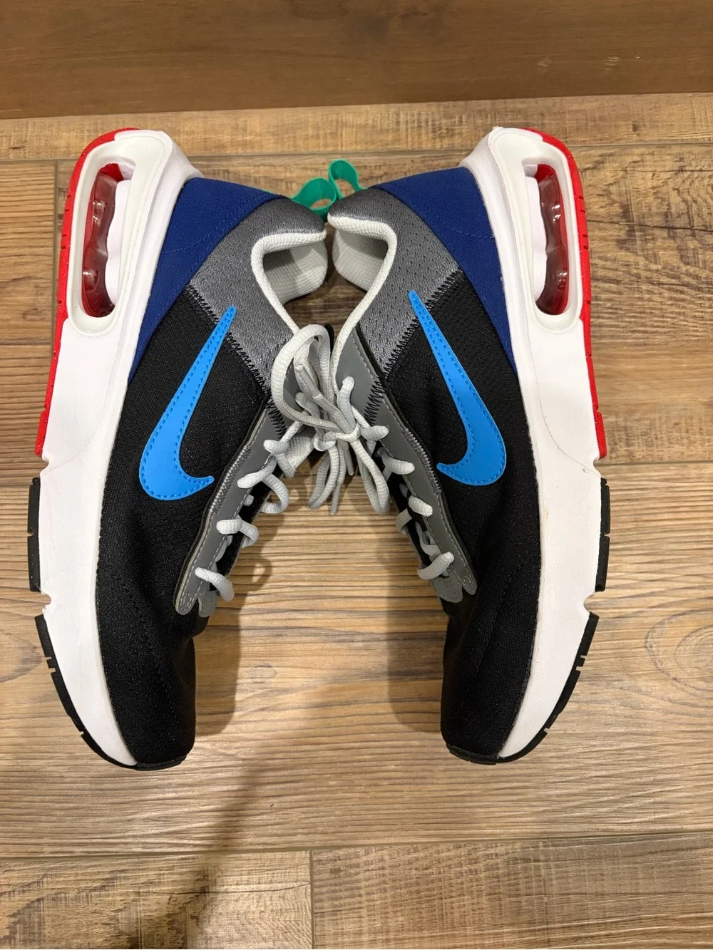 Nike 7Y‎ Or Mens 7 or Women’s 8.5 Air Max INTRLK Lite Blue Black Red Sneaker EUC
